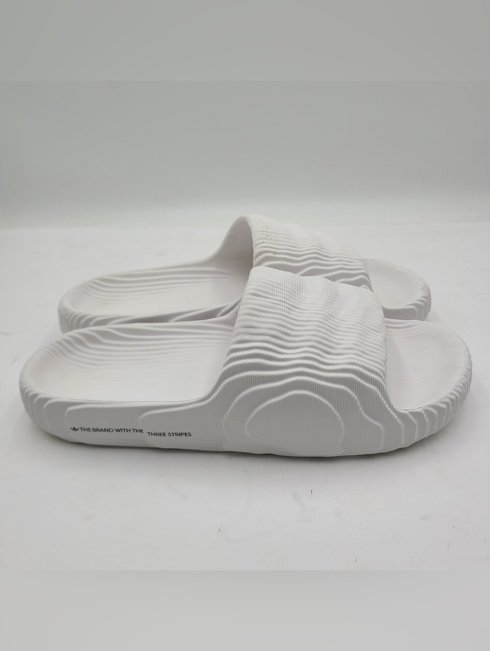 B41 Adidas Originals Adilette 22 Slides Light Brown/Core Black Men’s Size 12